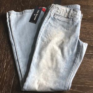 NWT Womens True Religion light denim wash jeans